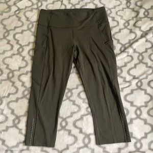 Lululemon Fast and Free crop leggings